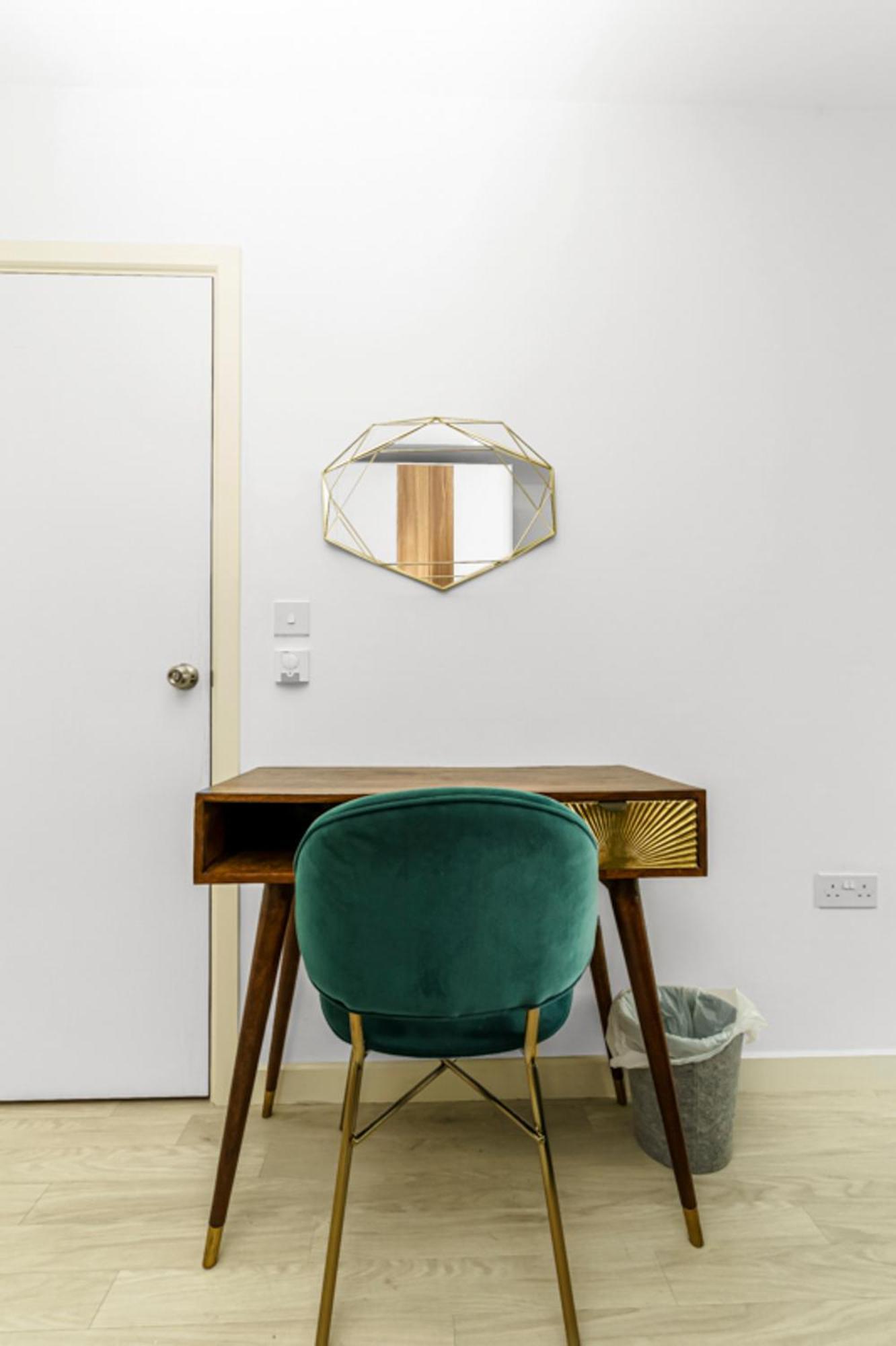Stylish Surrey Quays Apartment - 10 Mins From Station Londen Buitenkant foto
