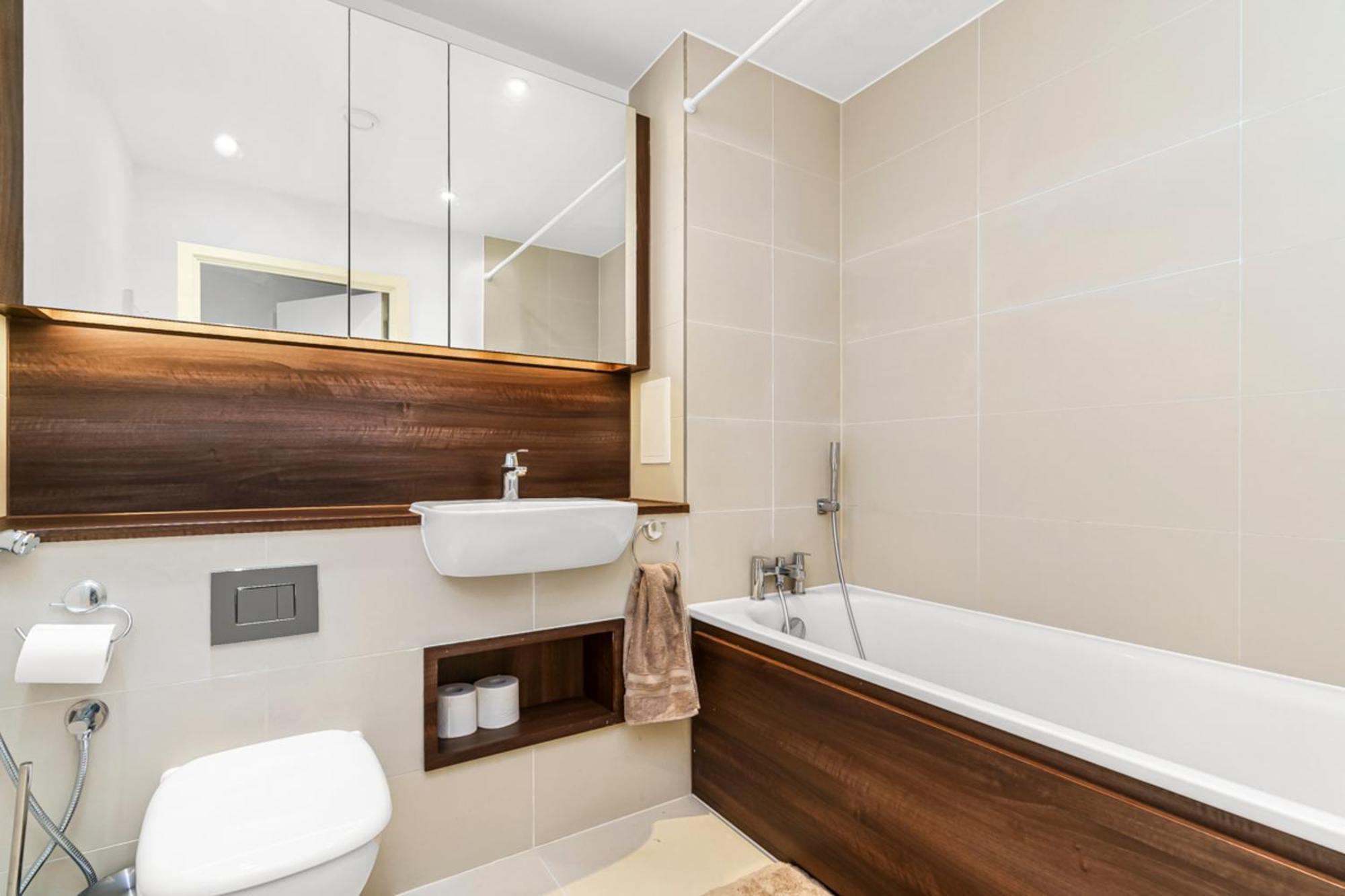Stylish Surrey Quays Apartment - 10 Mins From Station Londen Buitenkant foto